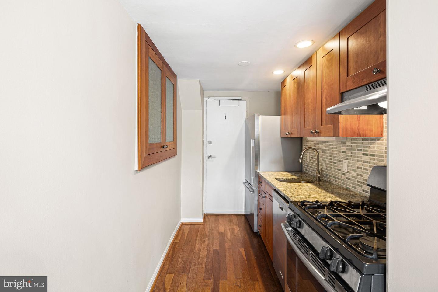 1810 Rittenhouse Sq #211 Property Photo 8