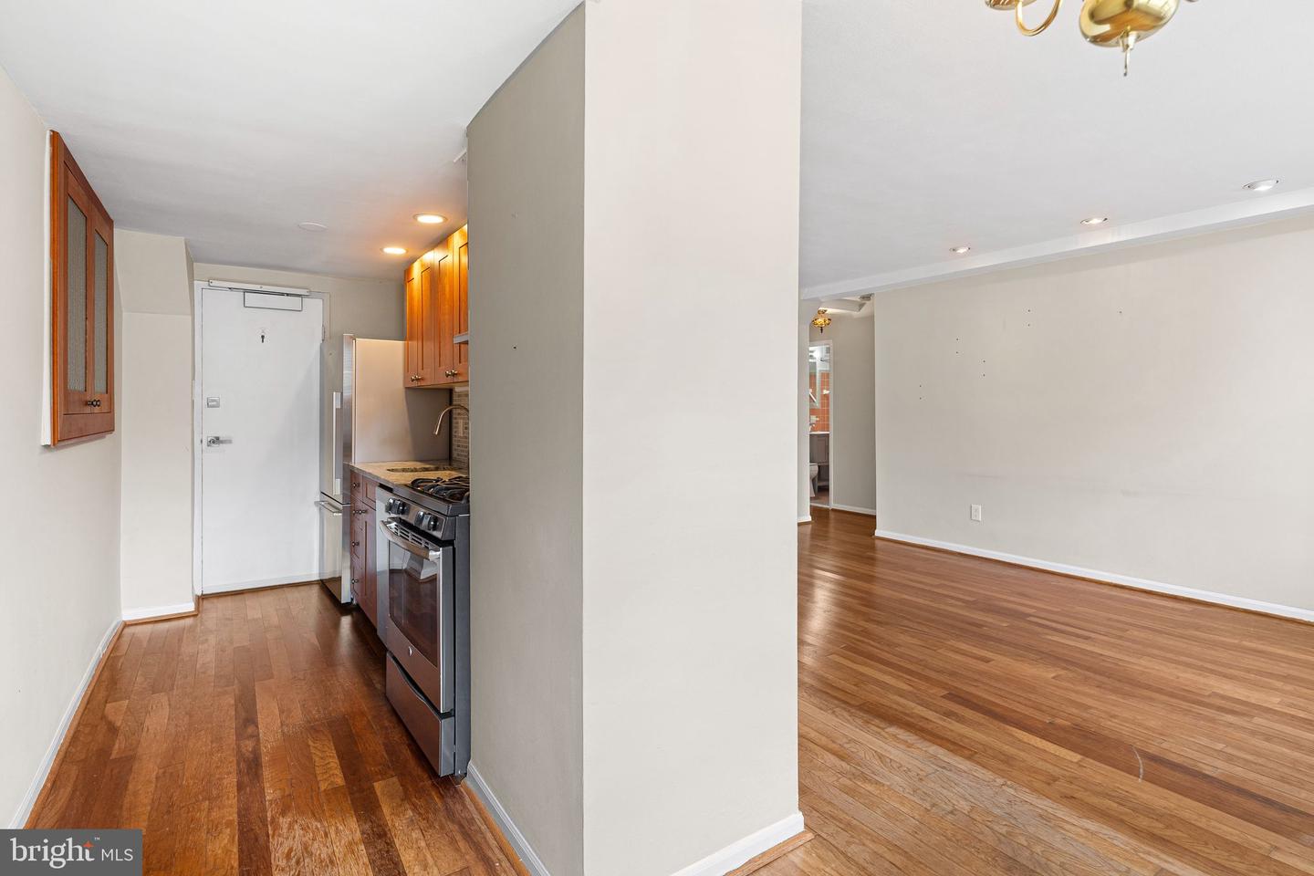 1810 Rittenhouse Sq #211 Property Photo 9