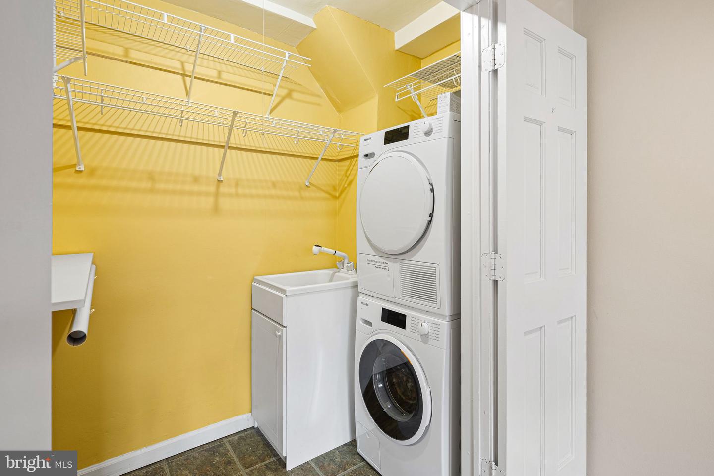 1810 Rittenhouse Sq #211 Property Photo 19