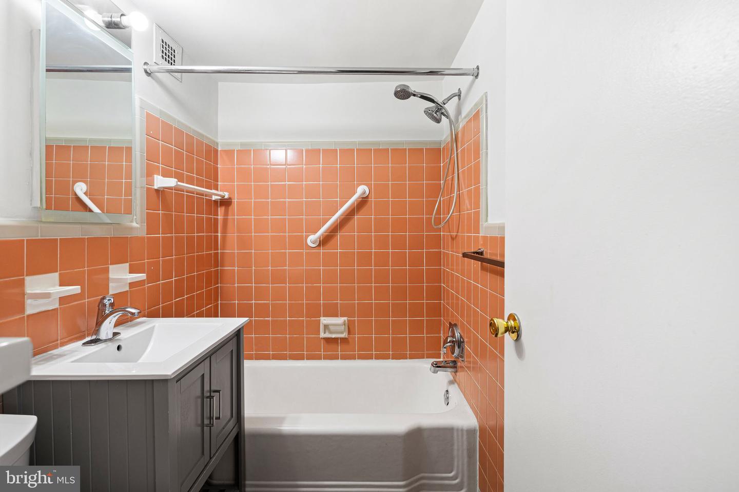 1810 Rittenhouse Sq #211 Property Photo 23