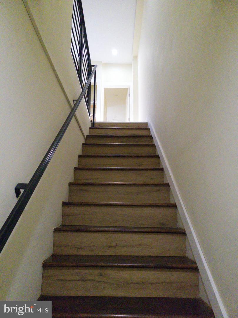 1558 N Randolph St #1st Floor Property Photo 13