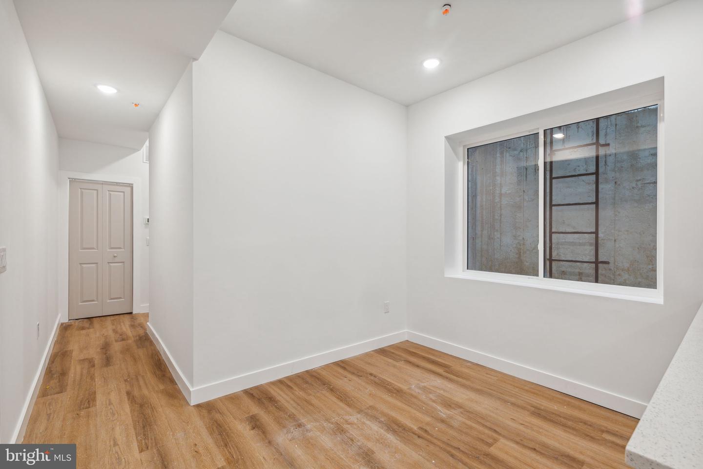 417 W Cumberland St Property Photo 75