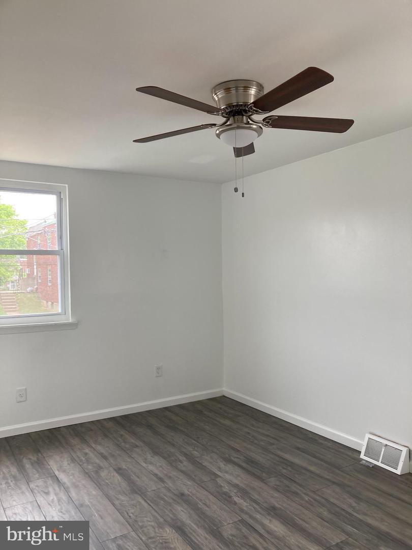 1609 Borbeck Ave Property Photo 7