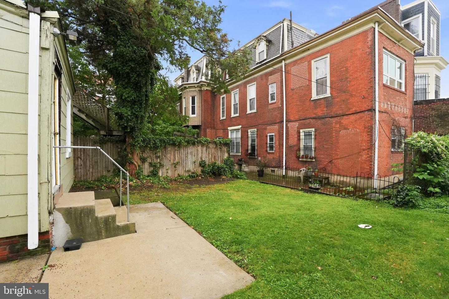 3606-00 Powelton Ave Property Photo 4