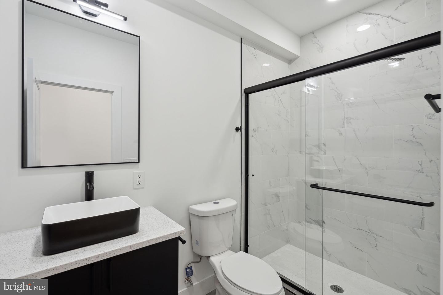 528 W Berks St Property Photo 36