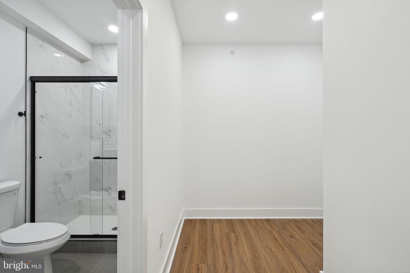 528 W Berks St Property Photo 37