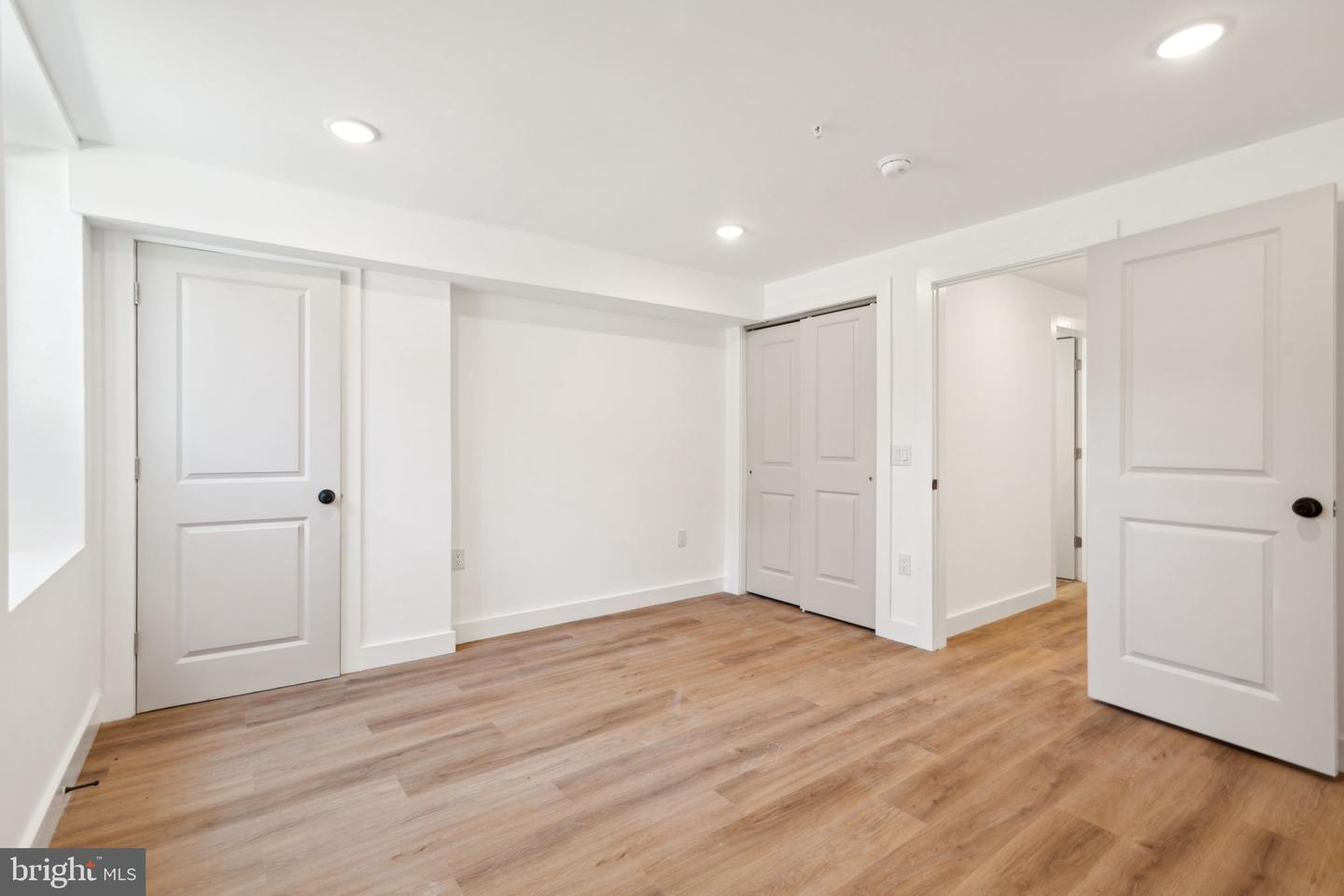 922 W Susquehanna Ave Property Photo 18