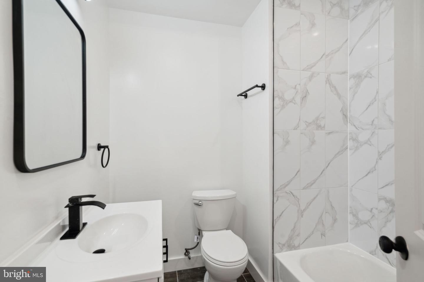 922 W Susquehanna Ave Property Photo 44