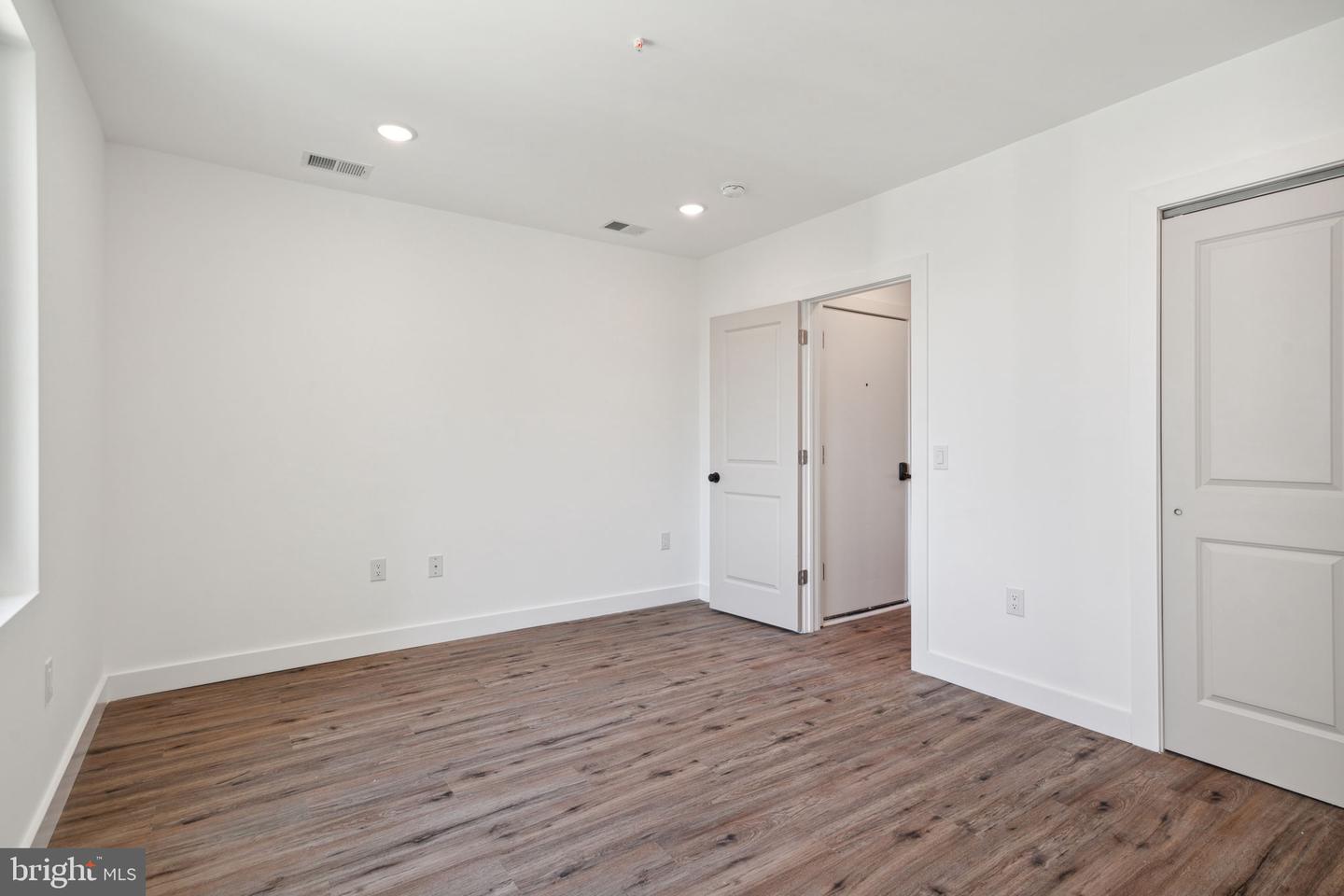 922 W Susquehanna Ave Property Photo 54