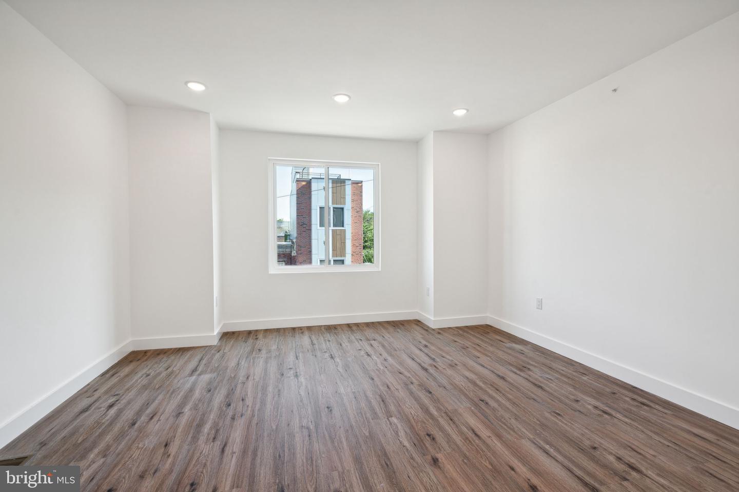 922 W Susquehanna Ave Property Photo 66