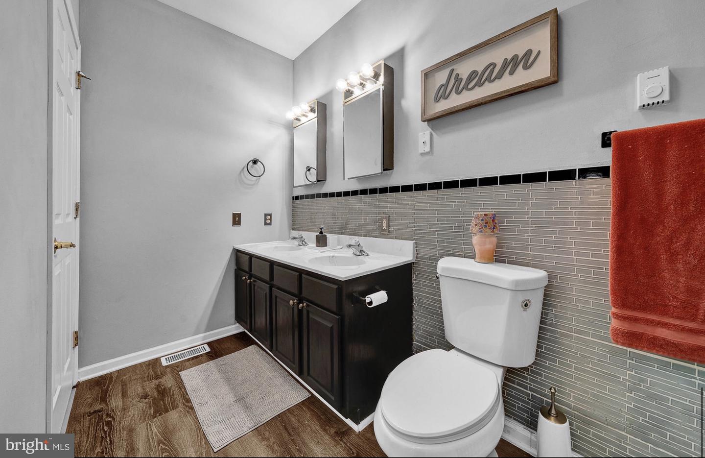 1113 N Orianna St Property Photo 11