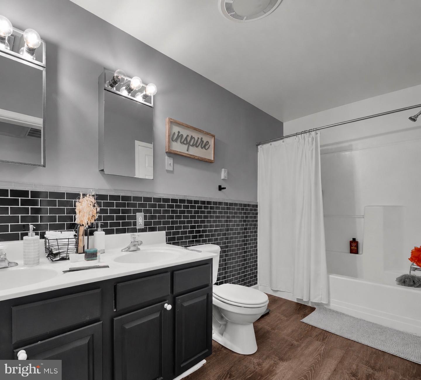 1113 N Orianna St Property Photo 15