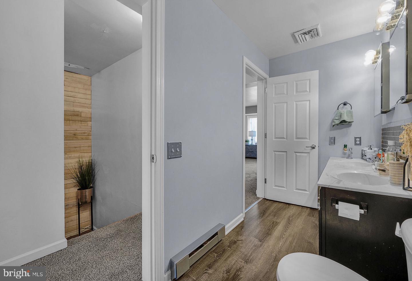 1113 N Orianna St Property Photo 17