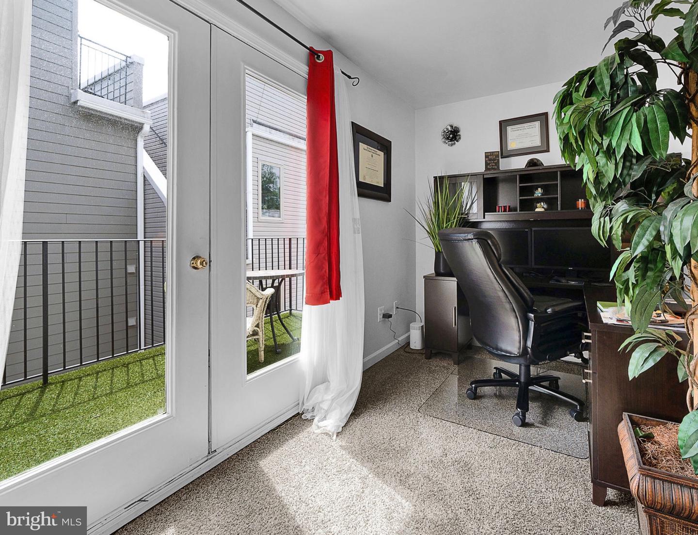 1113 N Orianna St Property Photo 18
