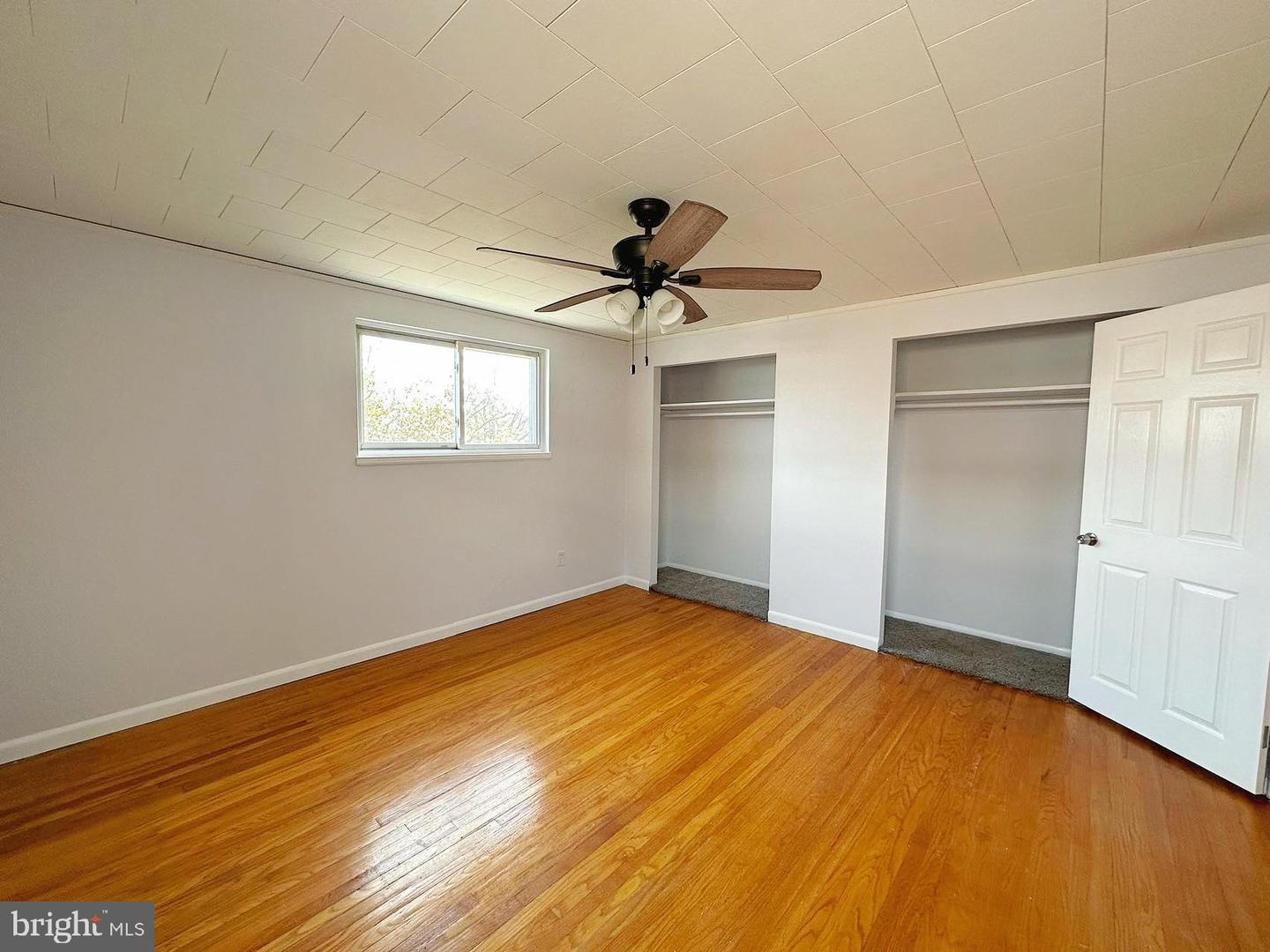 2761 Mower St Property Photo 5