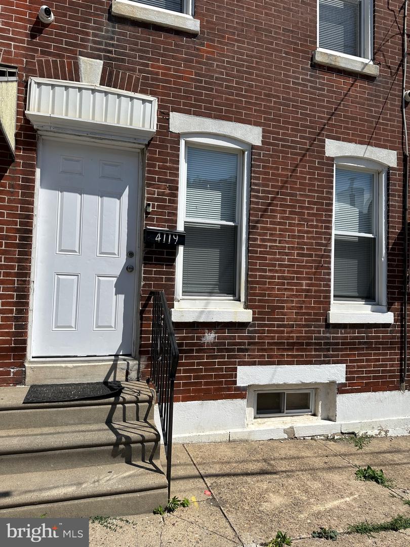 4119 Orchard St Property Photo 2