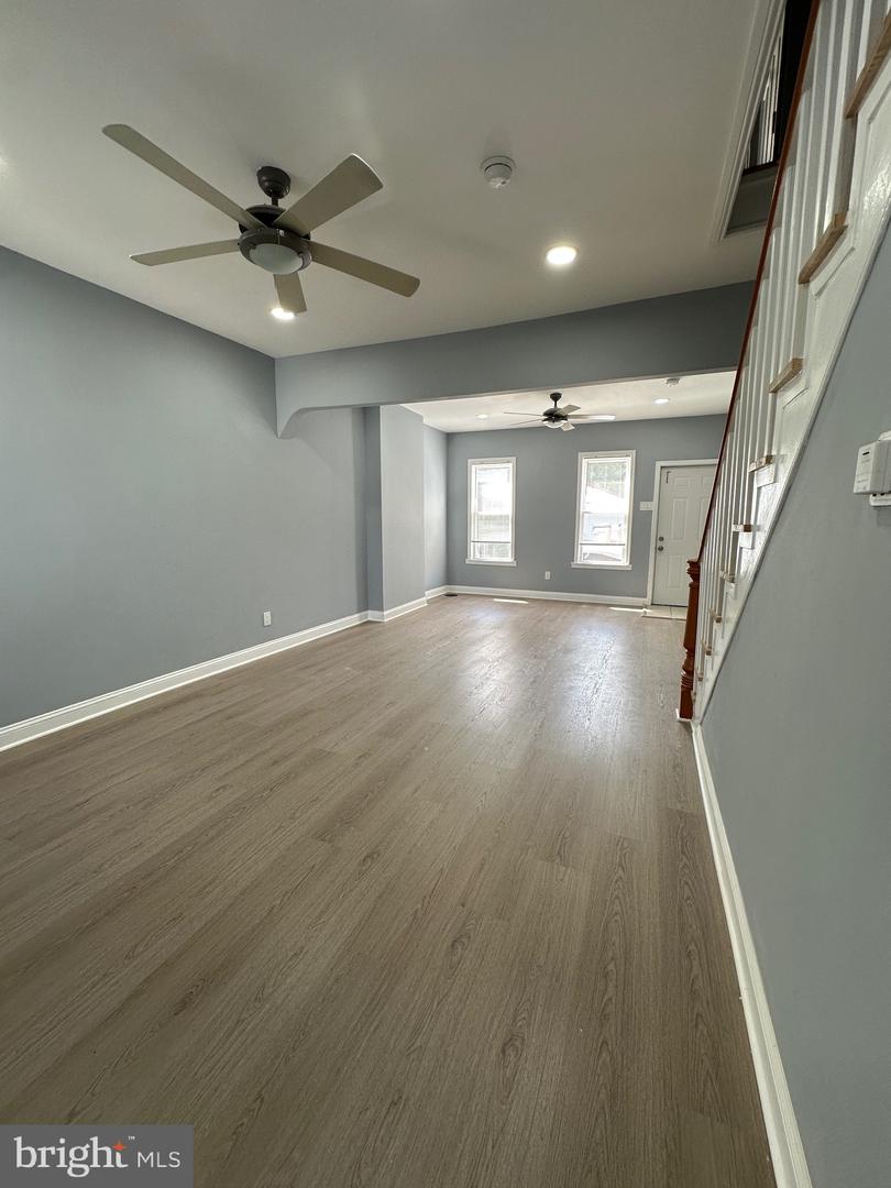 4119 Orchard St Property Photo 7