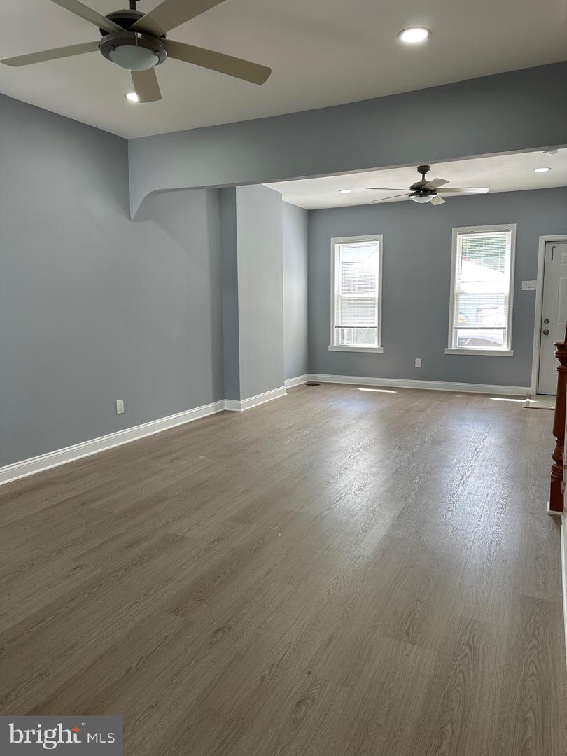 4119 Orchard St Property Photo 8