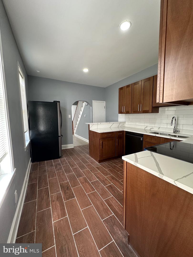 4119 Orchard St Property Photo 14