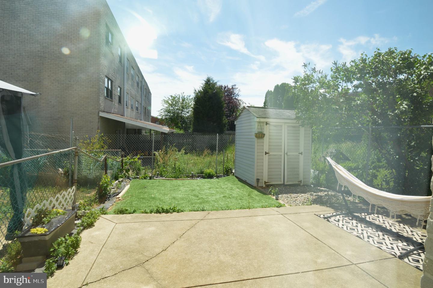 3362 Fairdale Rd Property Photo 13