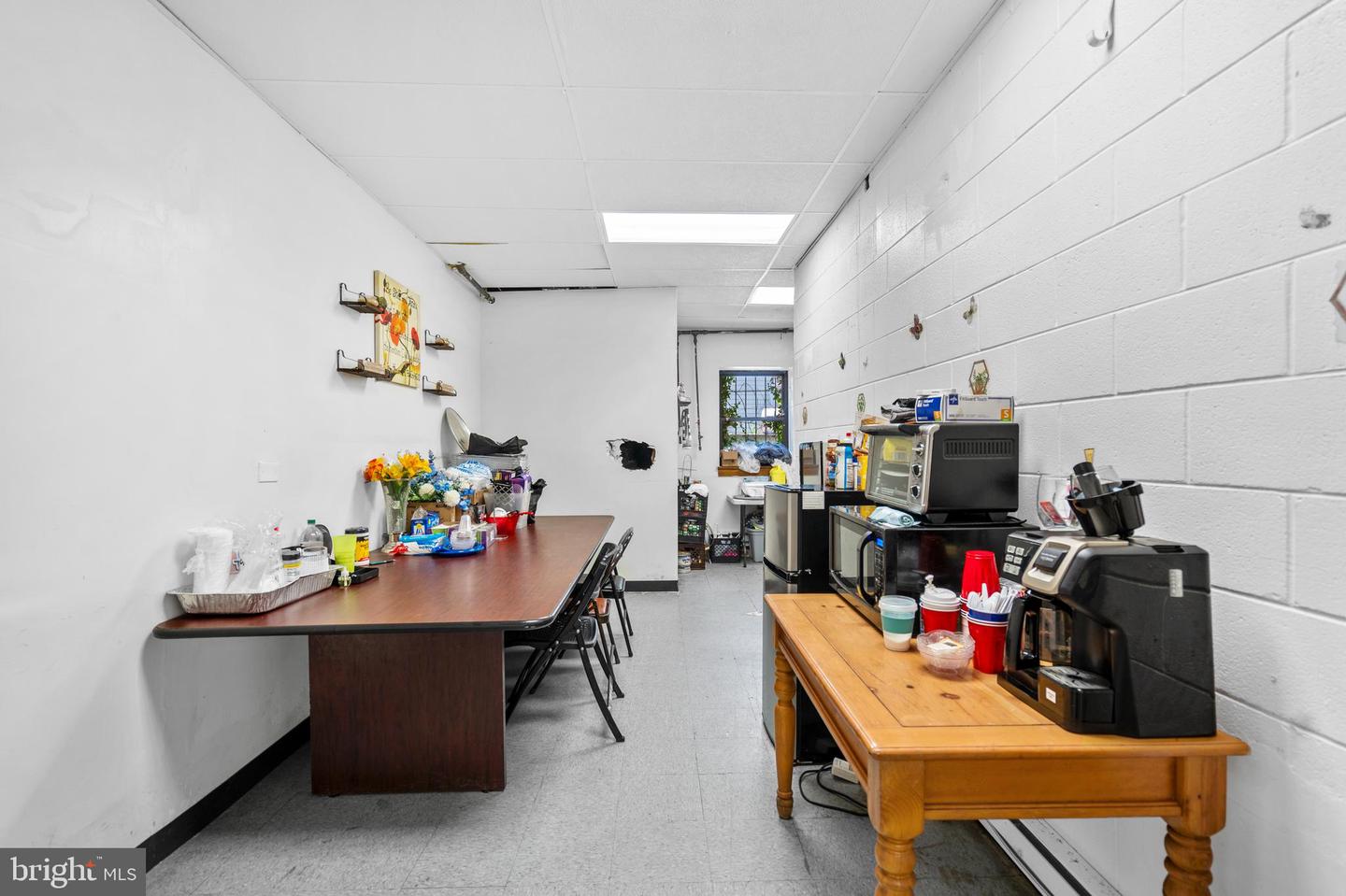 2428-34 N Fairhill St Property Photo 11