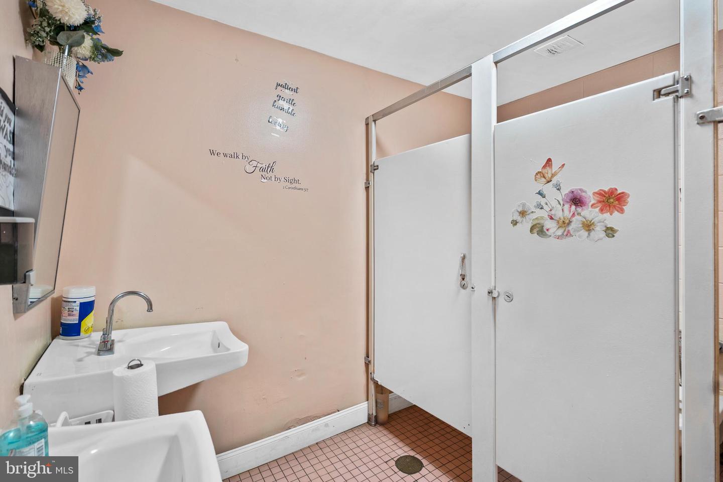 2428-34 N Fairhill St Property Photo 15