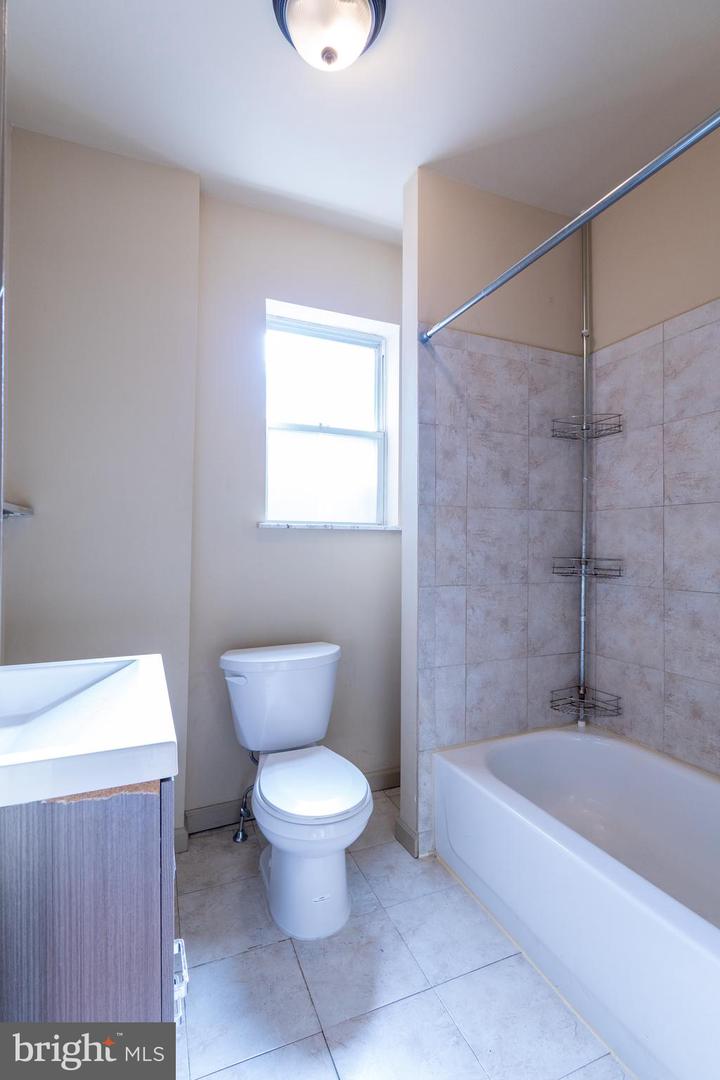 2022 S Opal St Property Photo 18