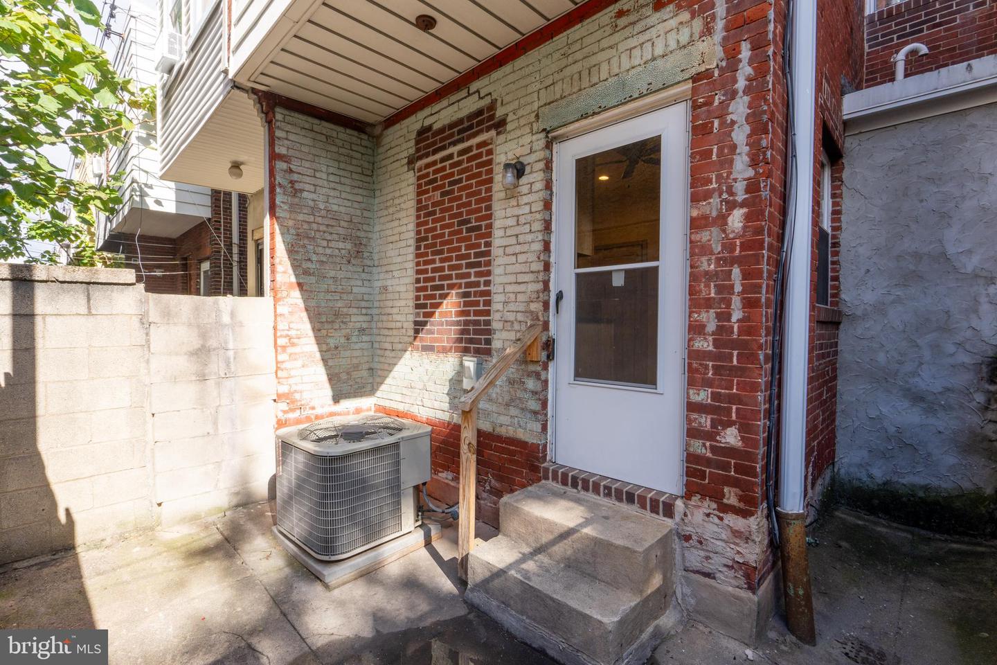 2022 S Opal St Property Photo 24