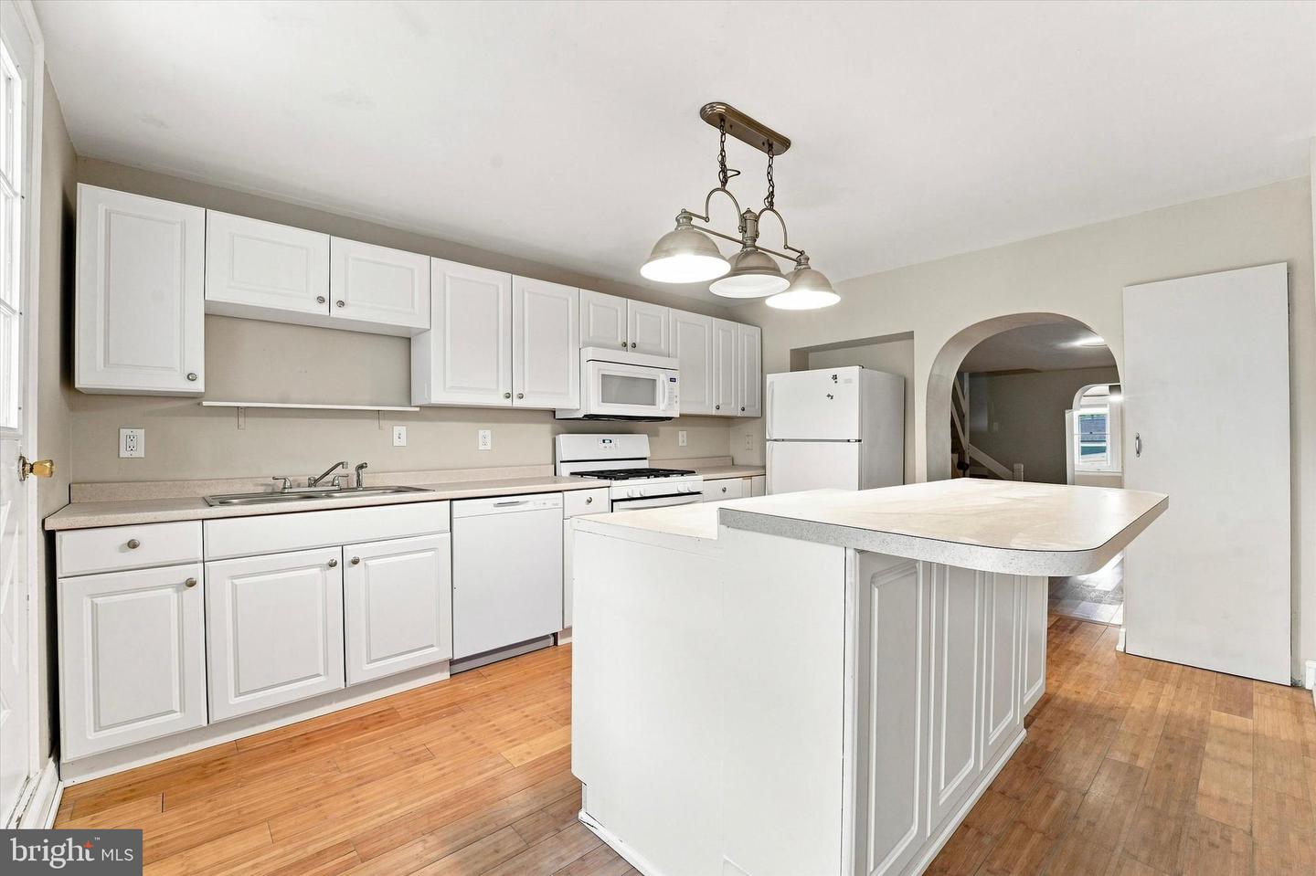 4173 Apple St Property Photo 6