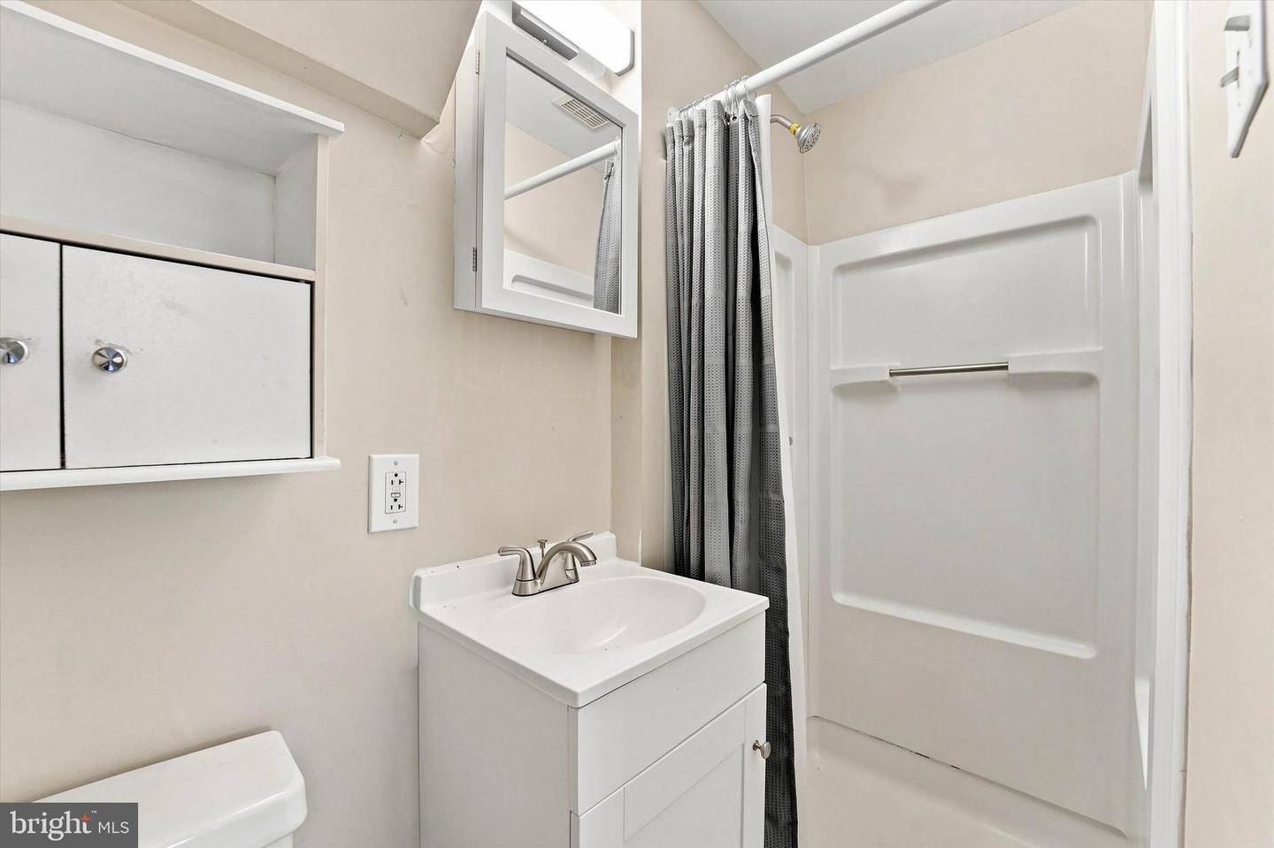 4173 Apple St Property Photo 11