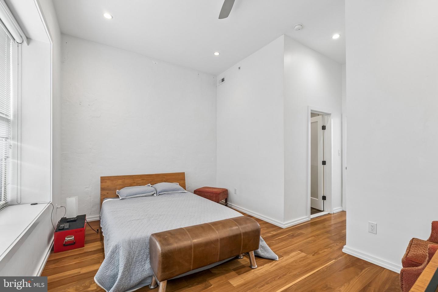 407 Fairmount Property Photo 17
