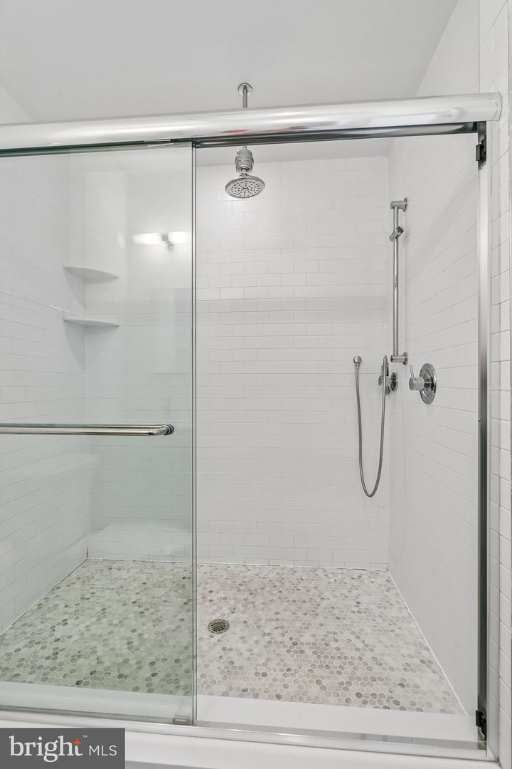 407 Fairmount Property Photo 21