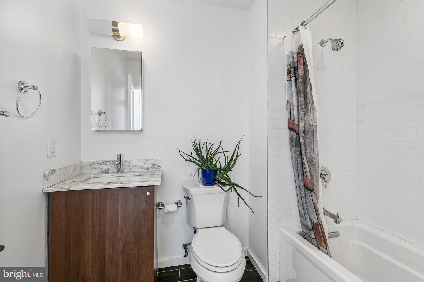 407 Fairmount Property Photo 25