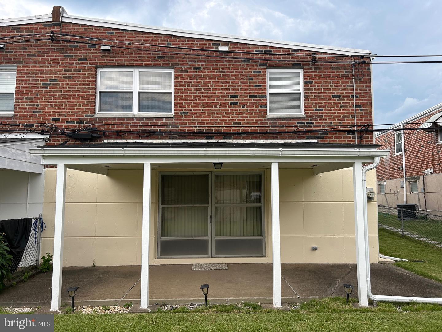 9811 Montour St Property Photo 5