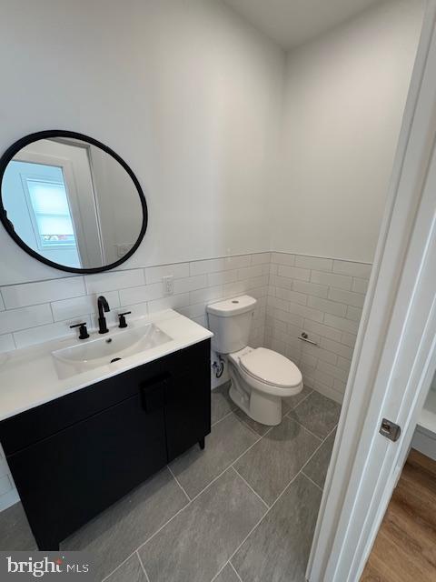 442 W Queen Ln #2 Property Photo 30