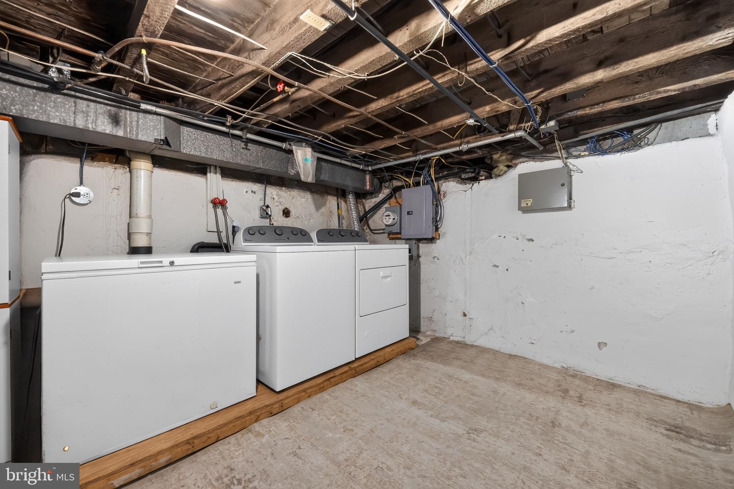 2317 S Hicks St Property Photo 15
