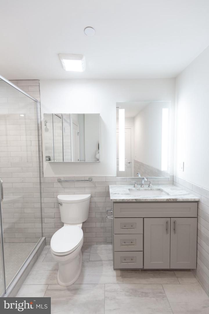 1411-6 Walnut St #211 Property Photo 13