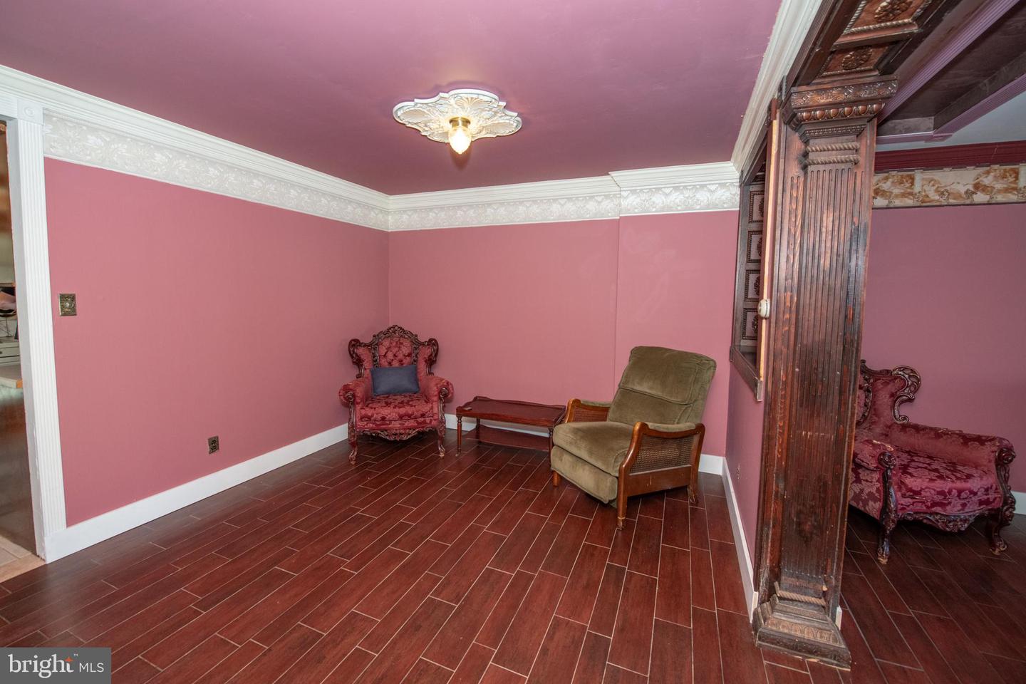 9149 Ashton Rd Property Photo 14