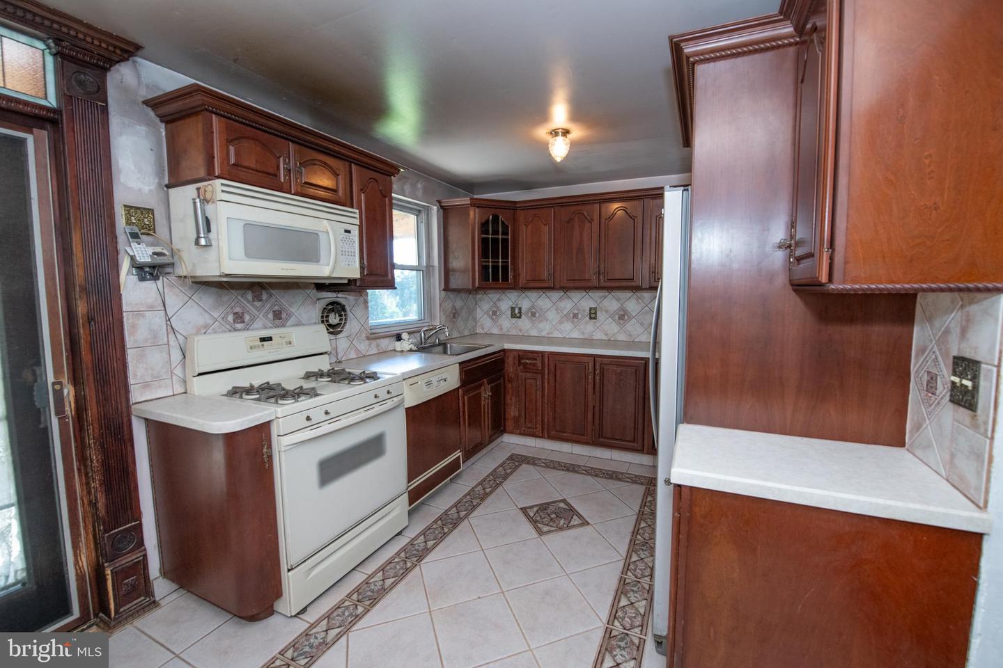 9149 Ashton Rd Property Photo 16