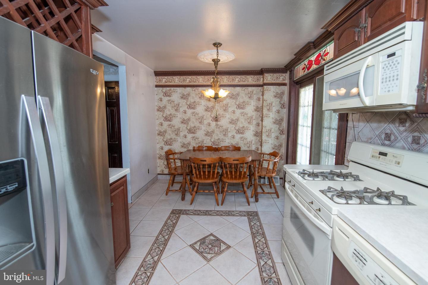 9149 Ashton Rd Property Photo 17