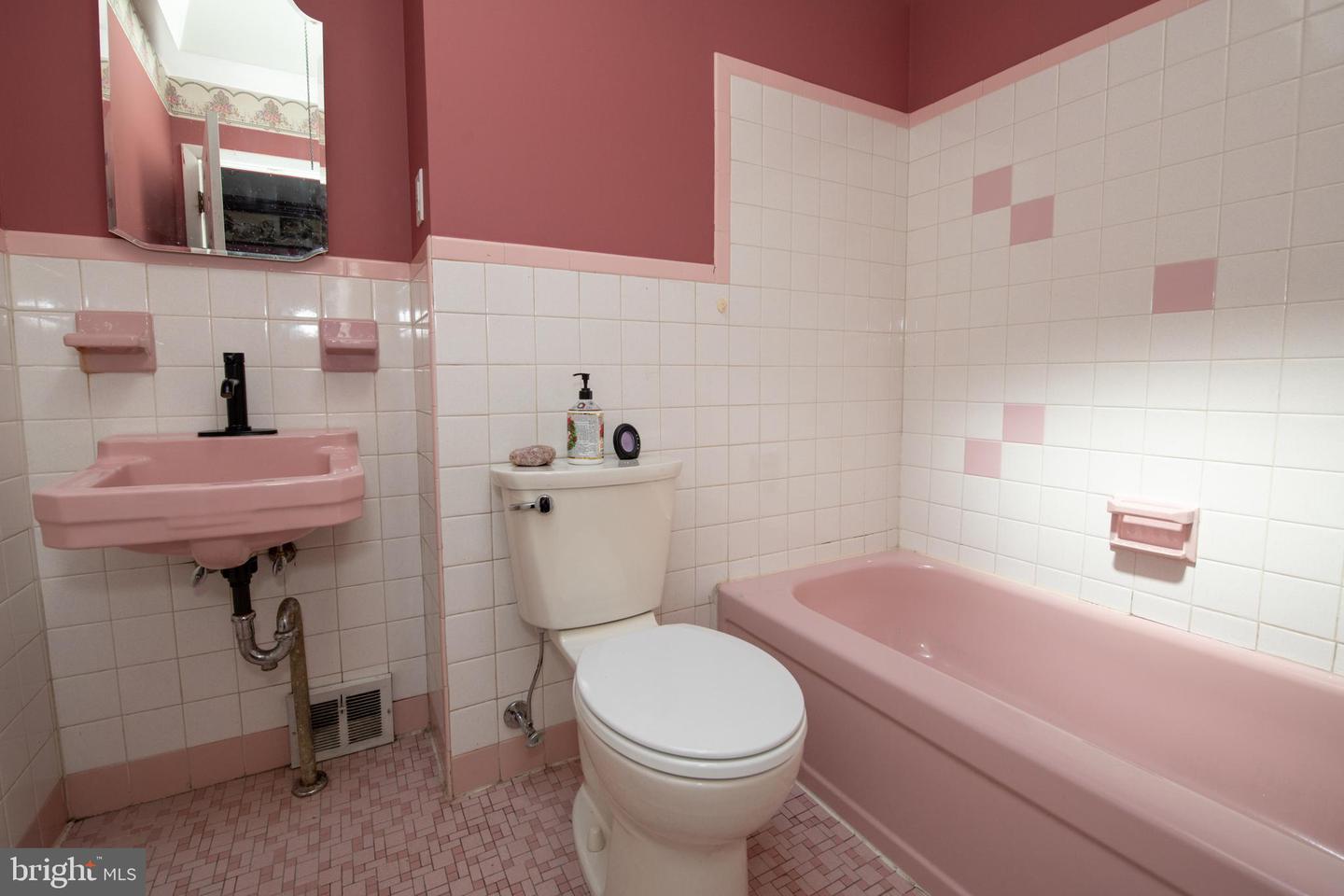 9149 Ashton Rd Property Photo 43