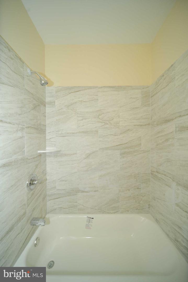 1816 W Girard Ave Property Photo 6