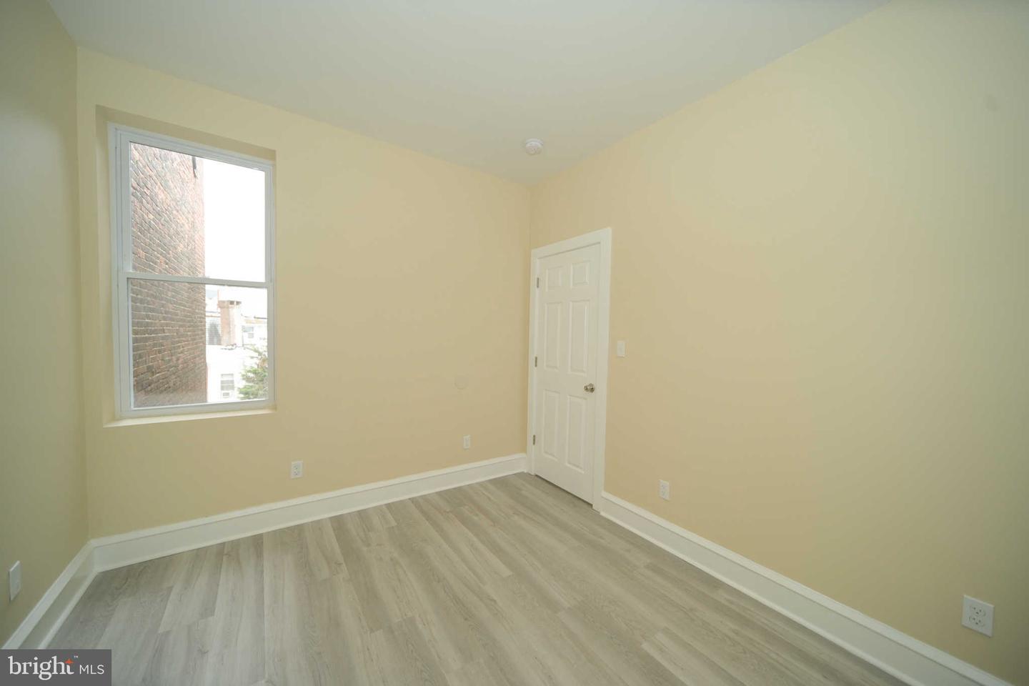 1816 W Girard Ave Property Photo 7