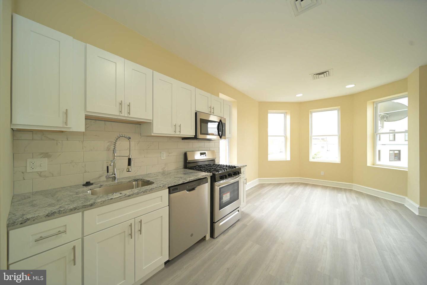 1816 W Girard Ave Property Photo 12