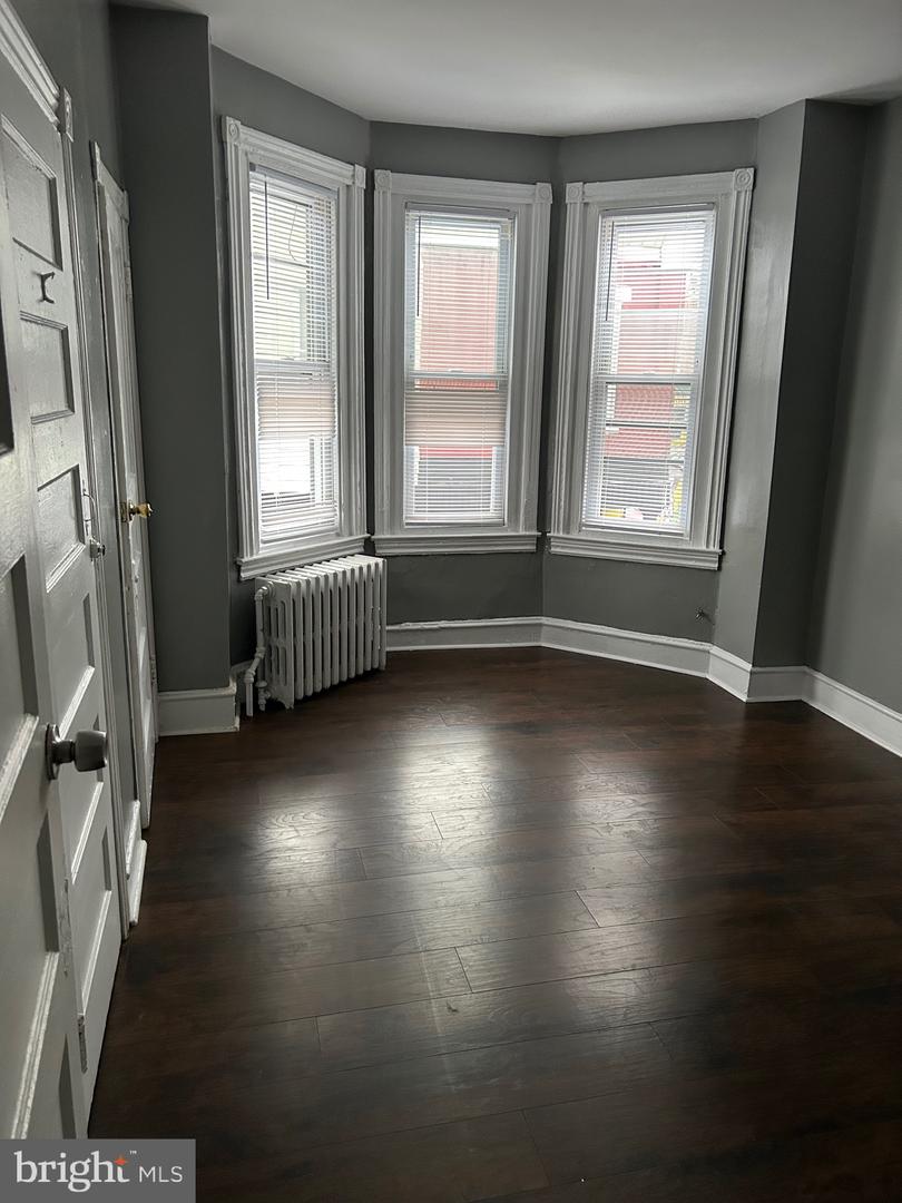 6140 Vine St #2nd Floor Property Photo 4