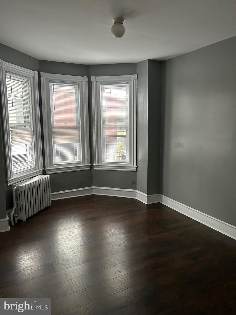 6140 Vine St #2nd Floor Property Photo 5