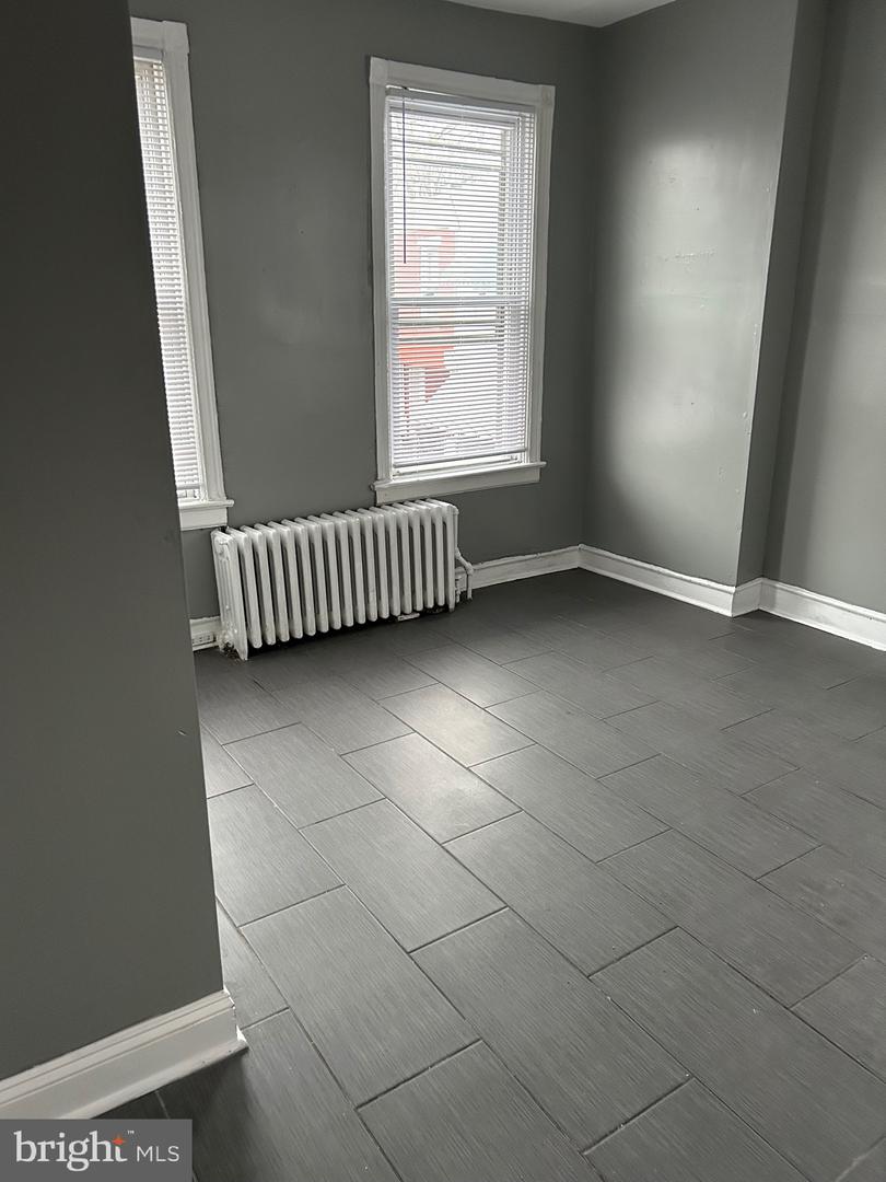 6140 Vine St #2nd Floor Property Photo 14