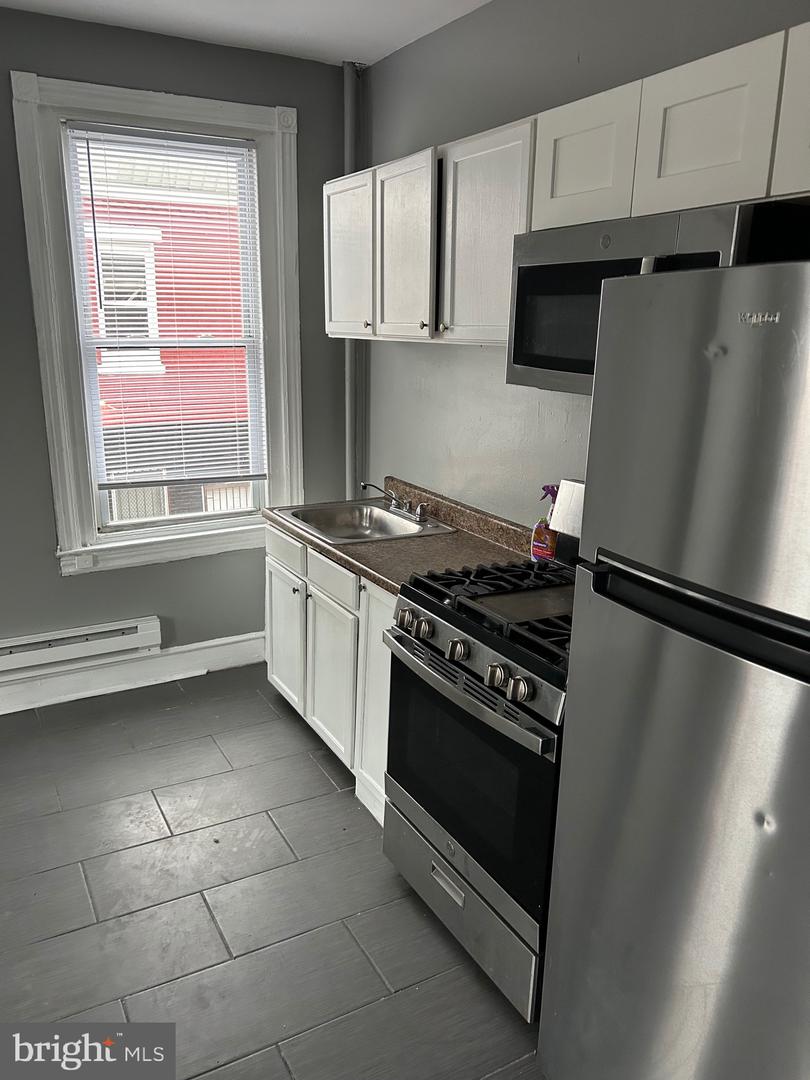 6140 Vine St #2nd Floor Property Photo 16
