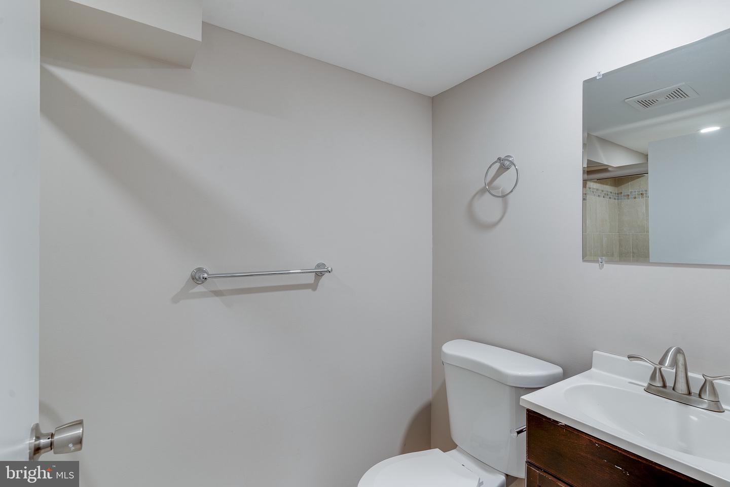 1436 N Corlies St Property Photo 32