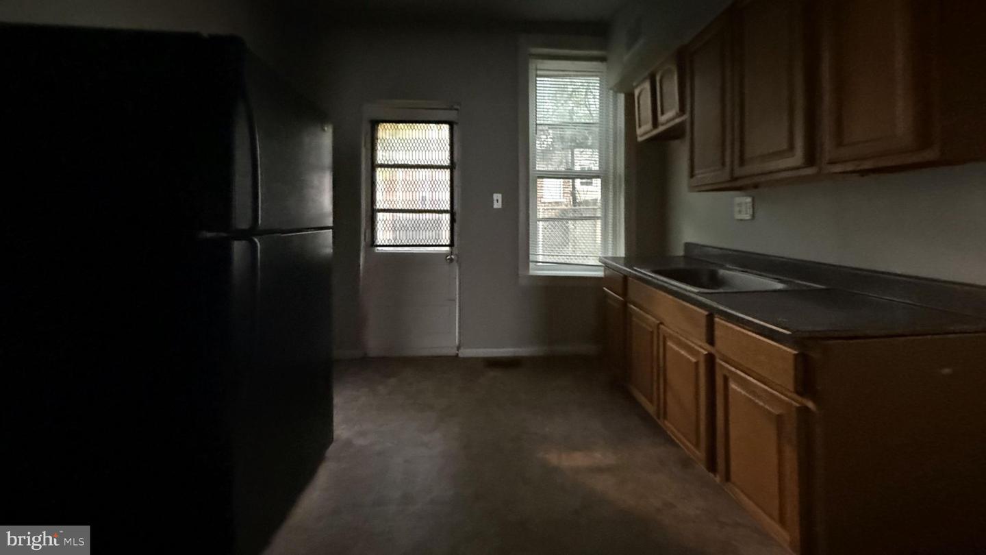 5122 Folsom St Property Photo 5